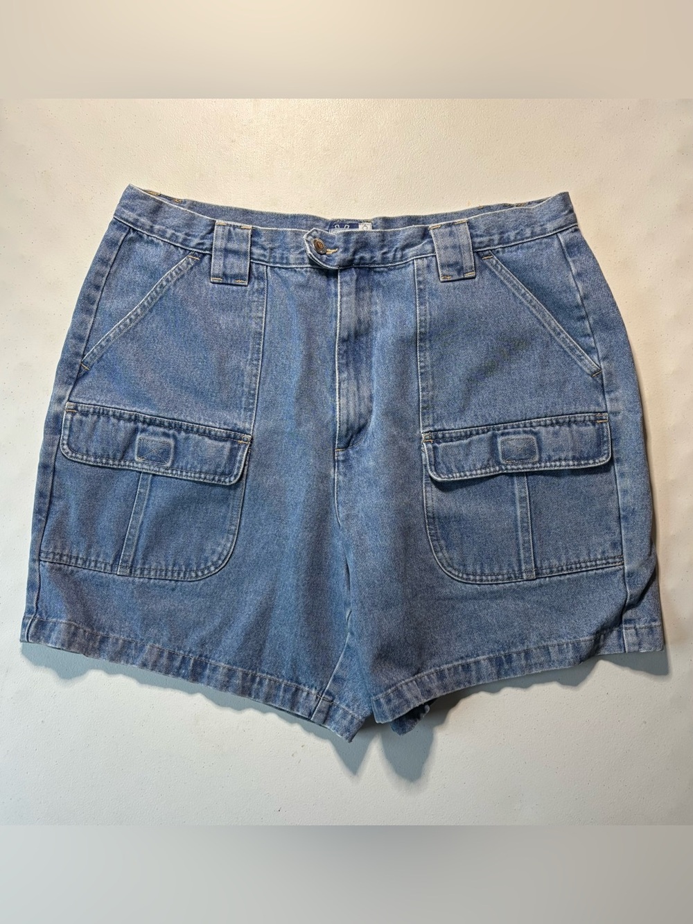 100% Cotton Venezia Jeans Clothing Co. High Waist Denim Cargo Shorts Vintage.